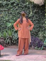 2 Pc  Monochromatic - Image 7