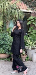 Black - Image 7